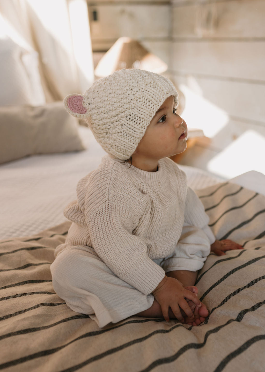 Bear Beanie Cream – kids knitted beanie with cute bear face in soft wool blend – Acorn Kids