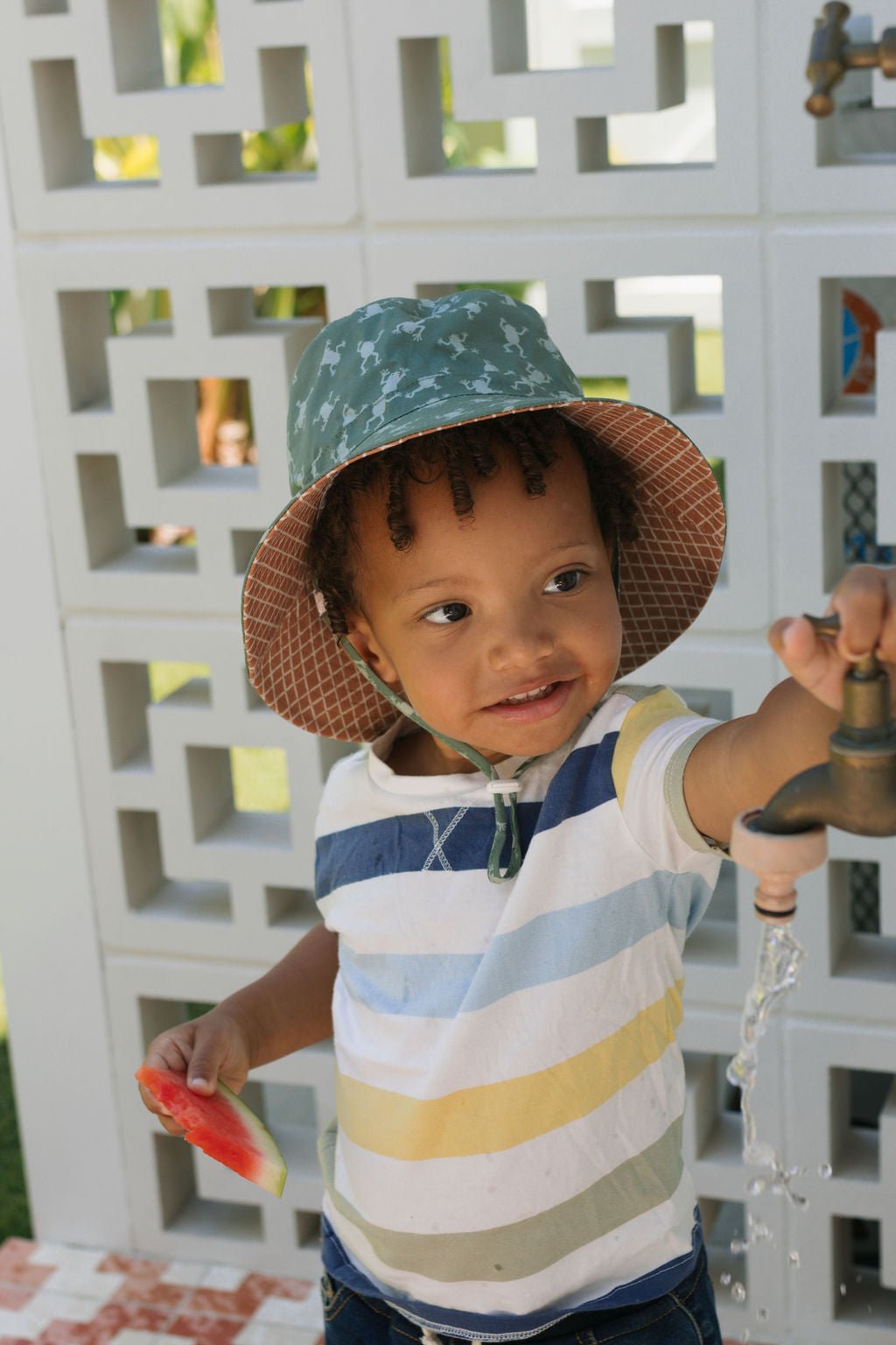 Frogs Wide Brim Bucket Hat - Acorn Kids Accessories