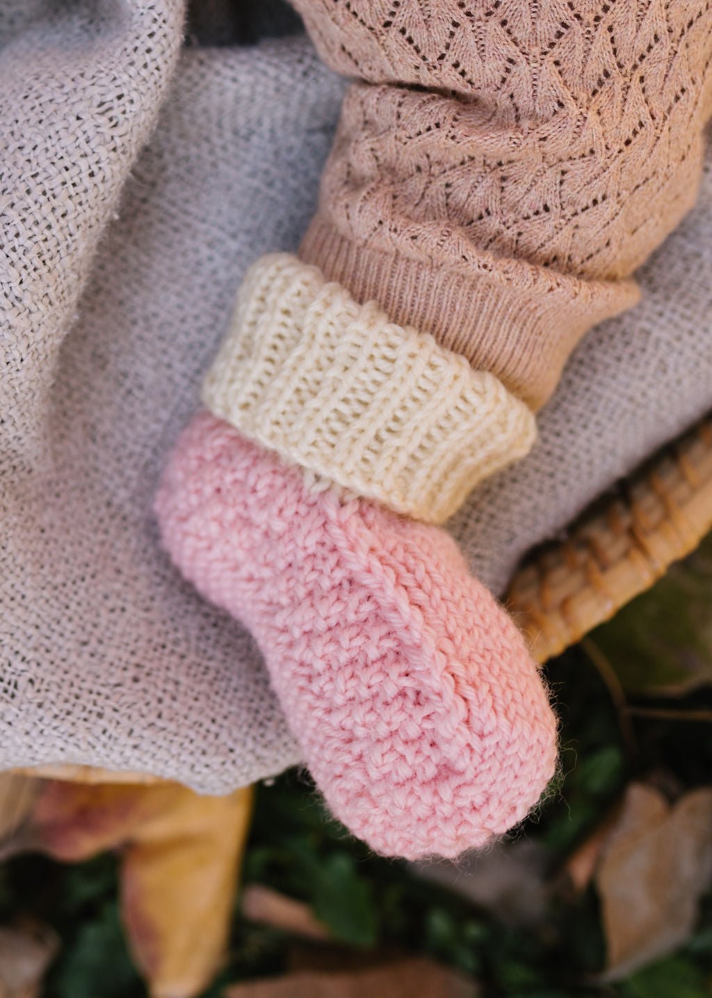 Springbud 100% Merino Booties Pink - Acorn Kids Accessories