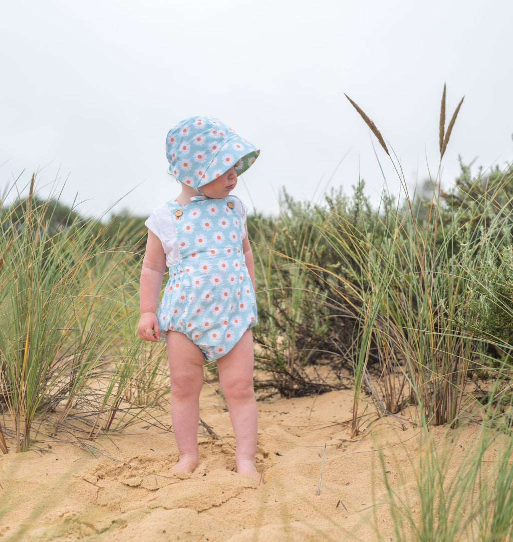Daisy Reversible Bonnet - Acorn Kids Accessories