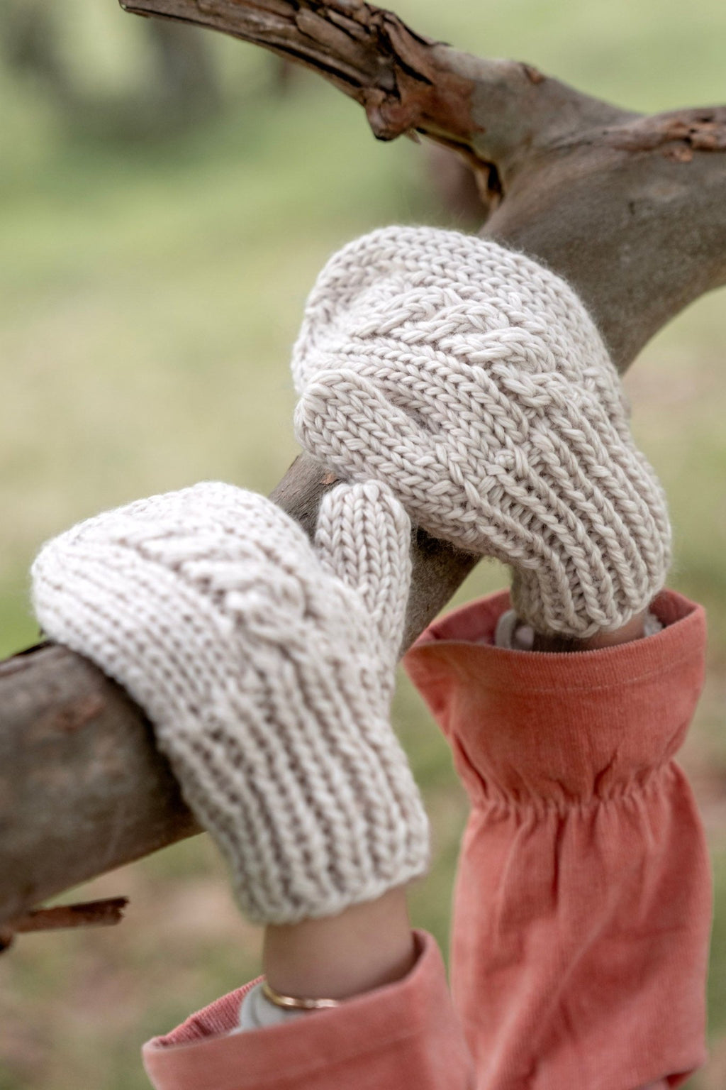 Free Spirit Mittens Natural - Acorn Kids Accessories